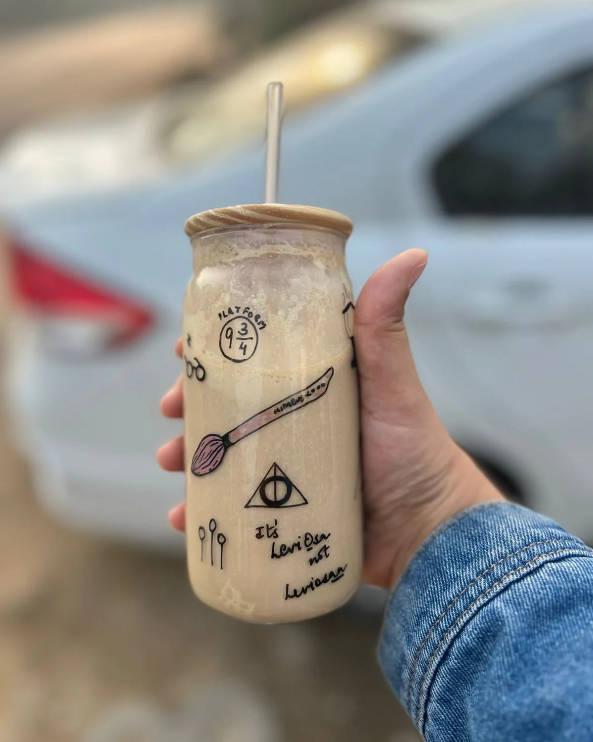 Harry Potter-themed hand-painted glass tumbler