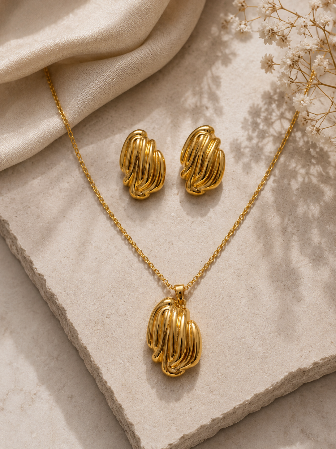 Aura jewellery set