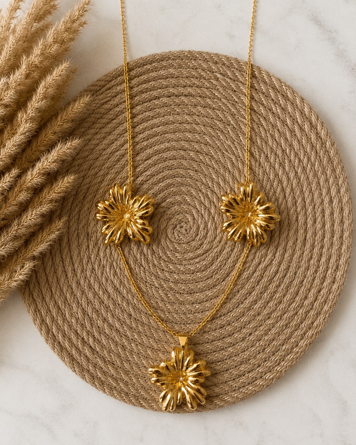 Flower pendant set
