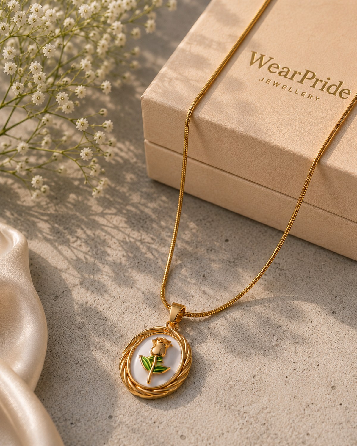 Oval shaped rose flower pendant chain