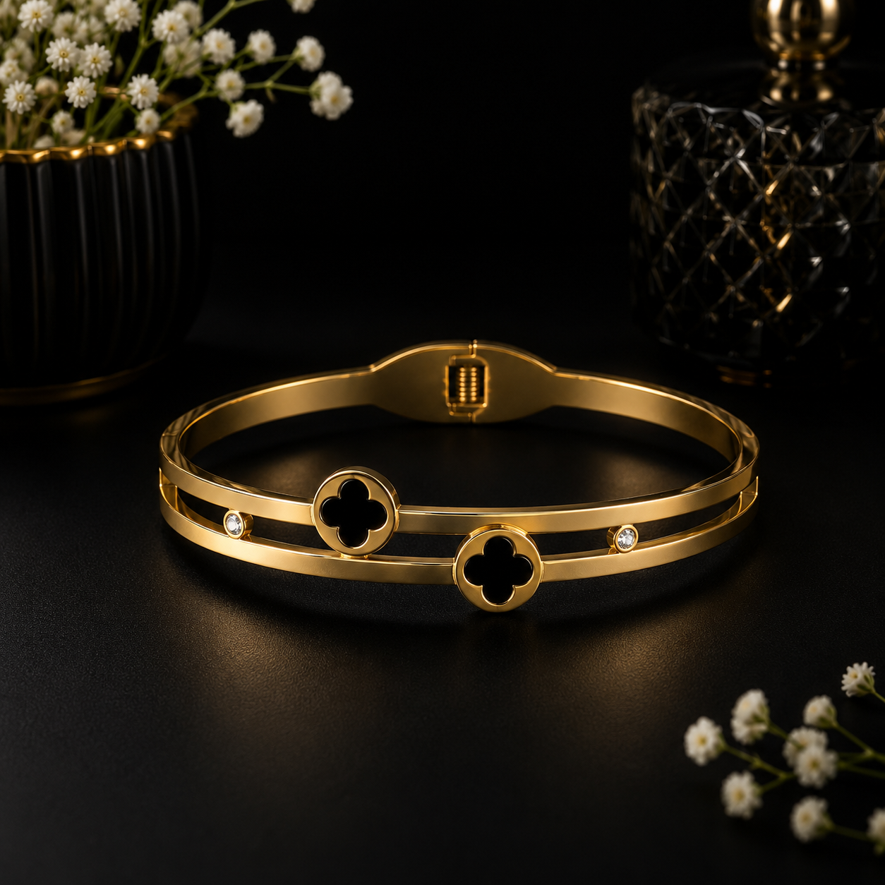 Horizontal black flower bracelet